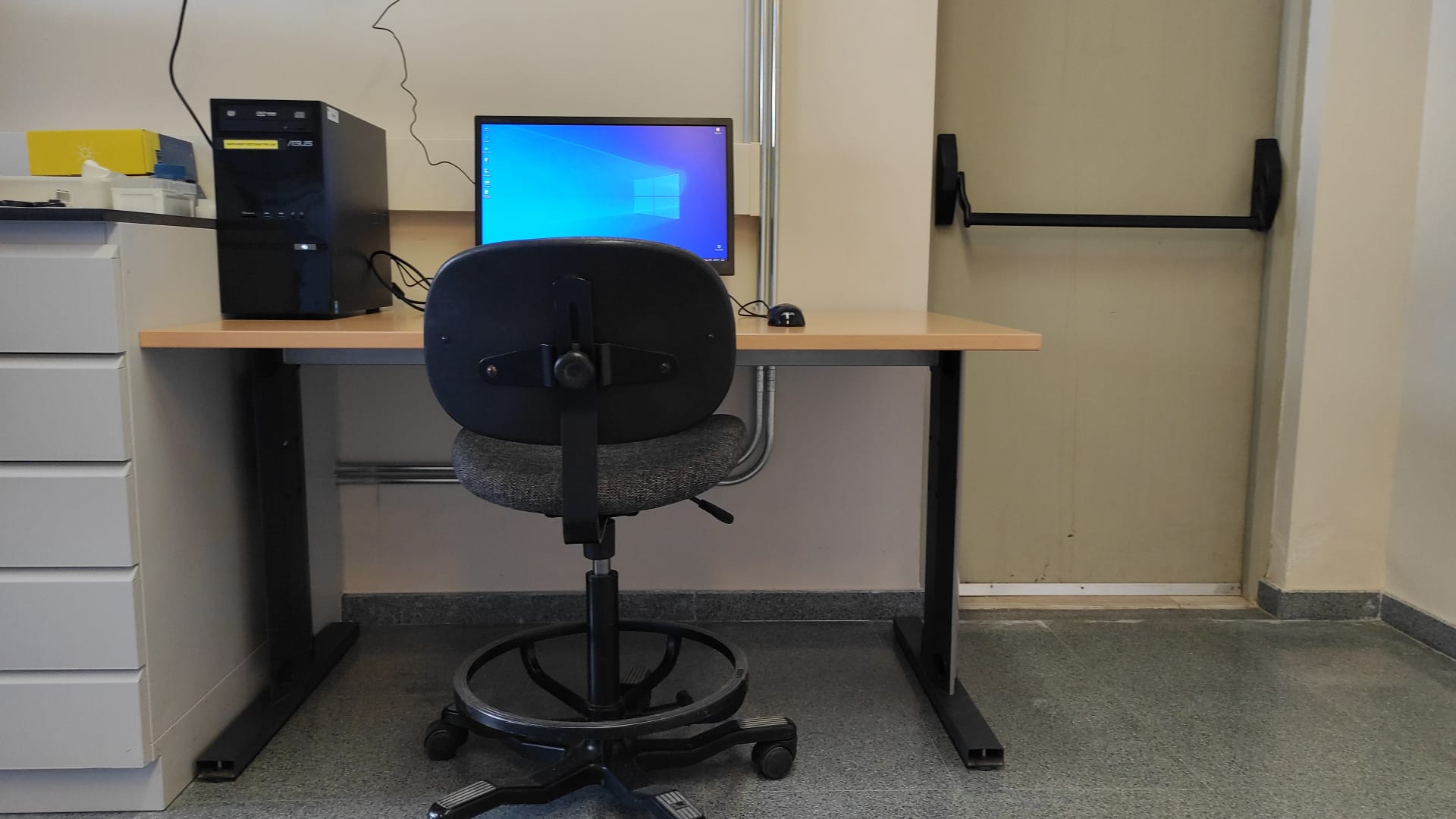 workstation